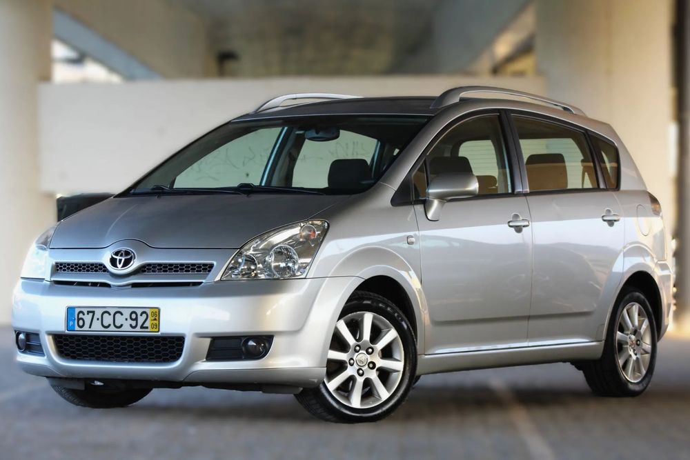 Toyota Corolla Verso 2.2 D-4D Sol