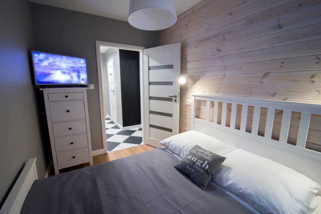 Apartament wśród świerków, 2–4 osoby Dostępne terminy.