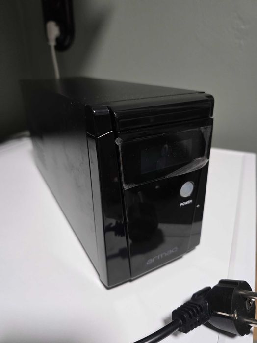 Ups 850VA output 230V 50Hz