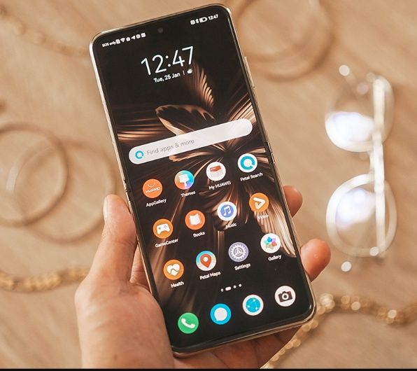 Huawei P50 Pocket Premium Edition