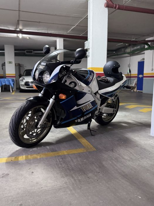 Yamaha FZR 1000 exup 1990