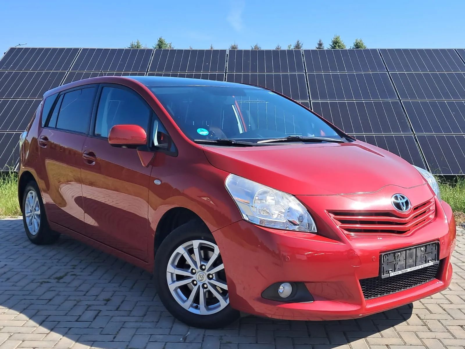 Toyota Verso 1,8-147KM-5-Sitzer, Skyview Edition. Przebieg- tyklo 130 tyś