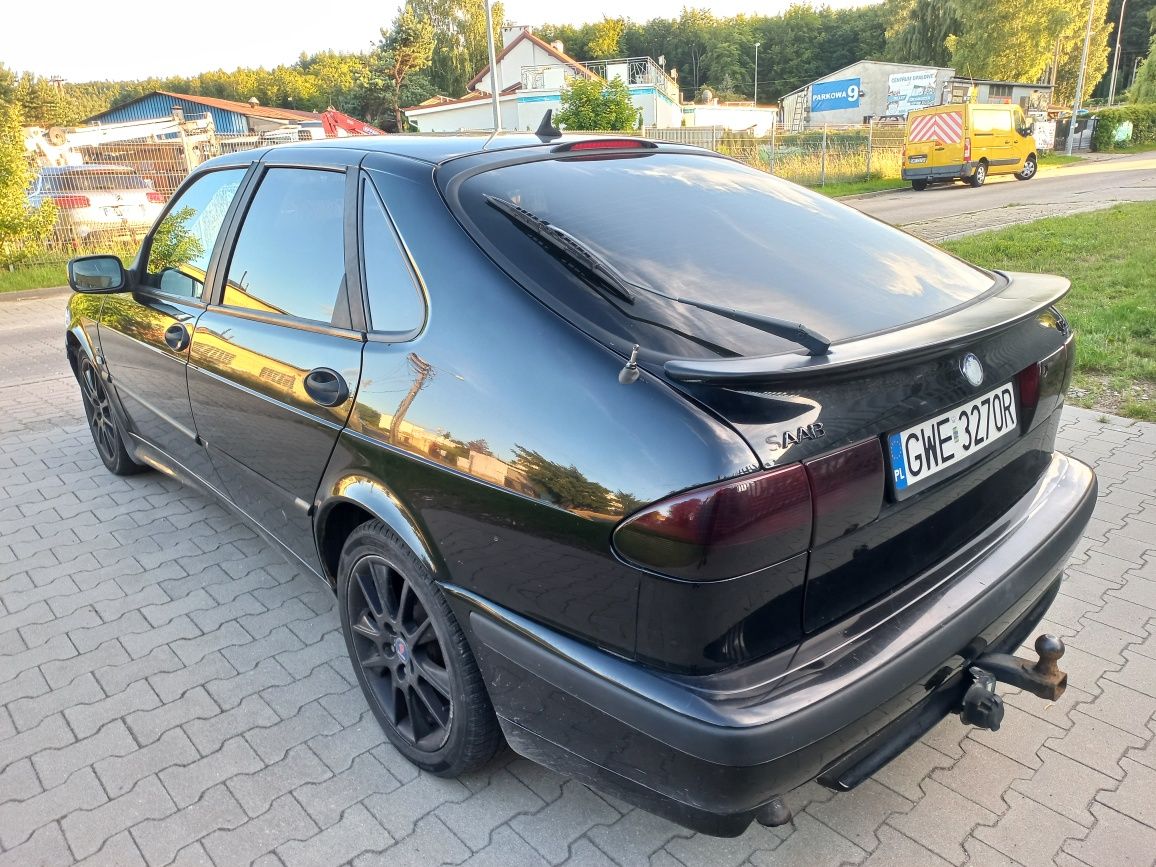 Saab 93 2.2 tid 125 koni 2002 rok