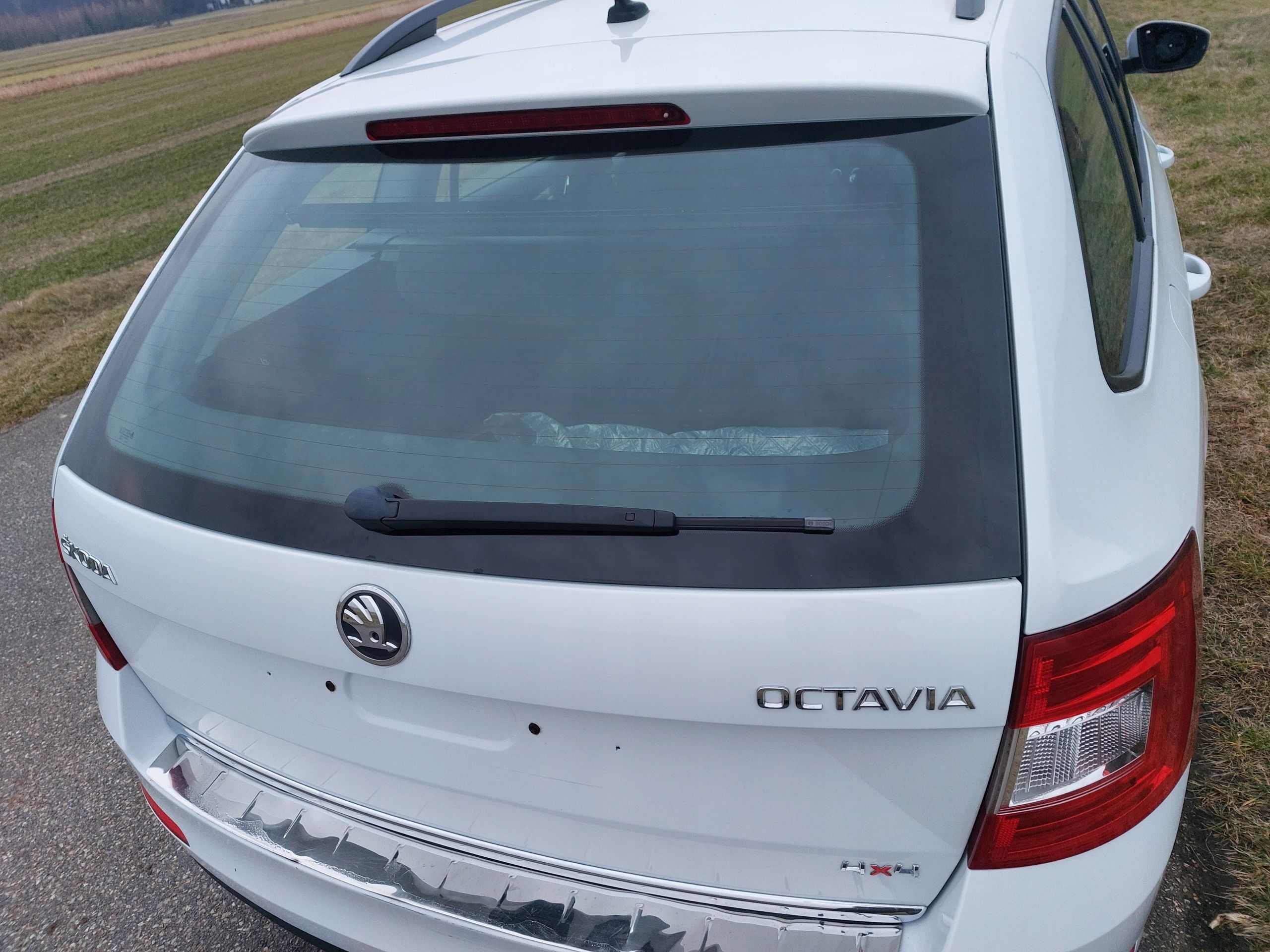 Skoda Octavia Iii Kombi Klapa Tył Tylna Bagażnika Ls9r 2y2y 13-17r