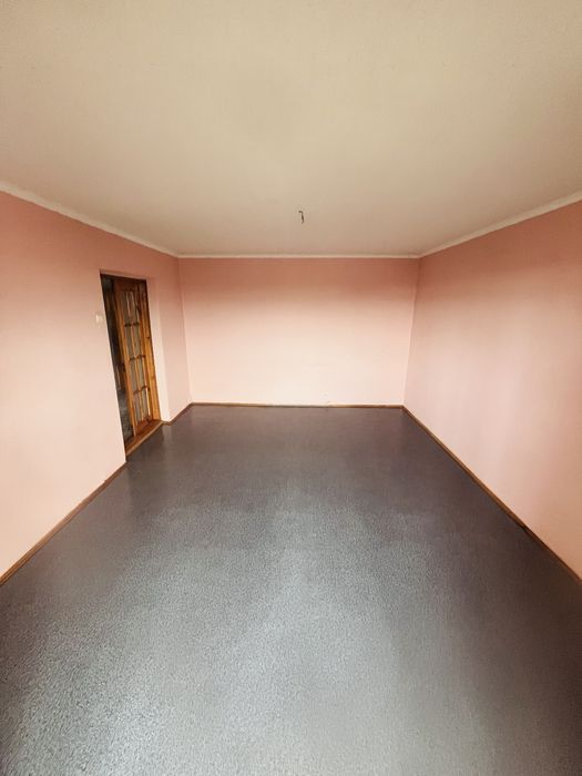 Продаж квартири з гаражем