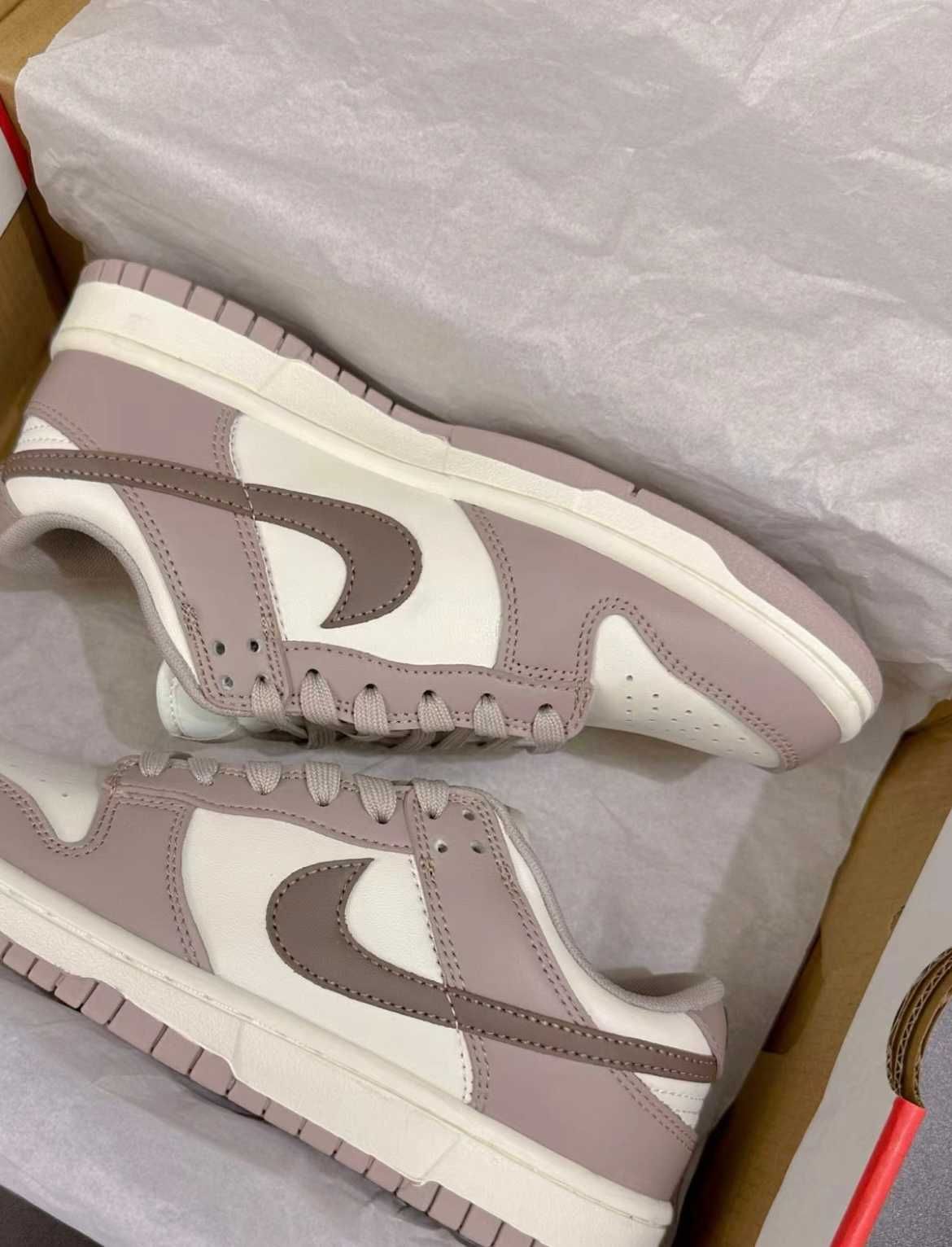 Nike Dunk Low Sail Plum Eclipse R.39