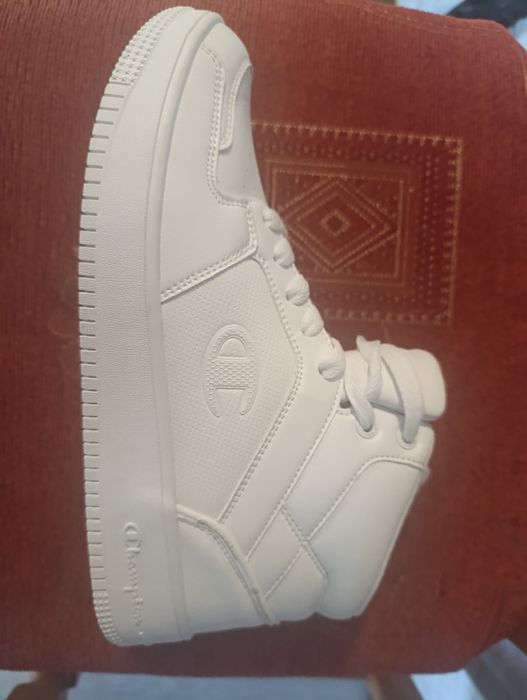 Кроссовки champion не adidas 27.5 розмір