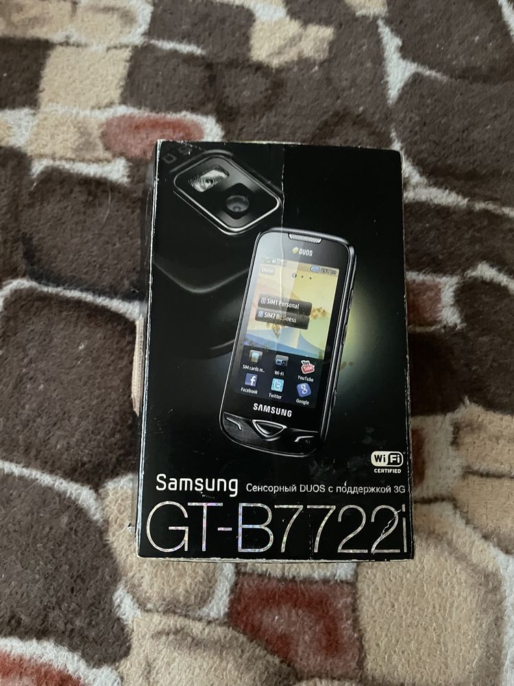 Телефон Samsung gt-b7722
