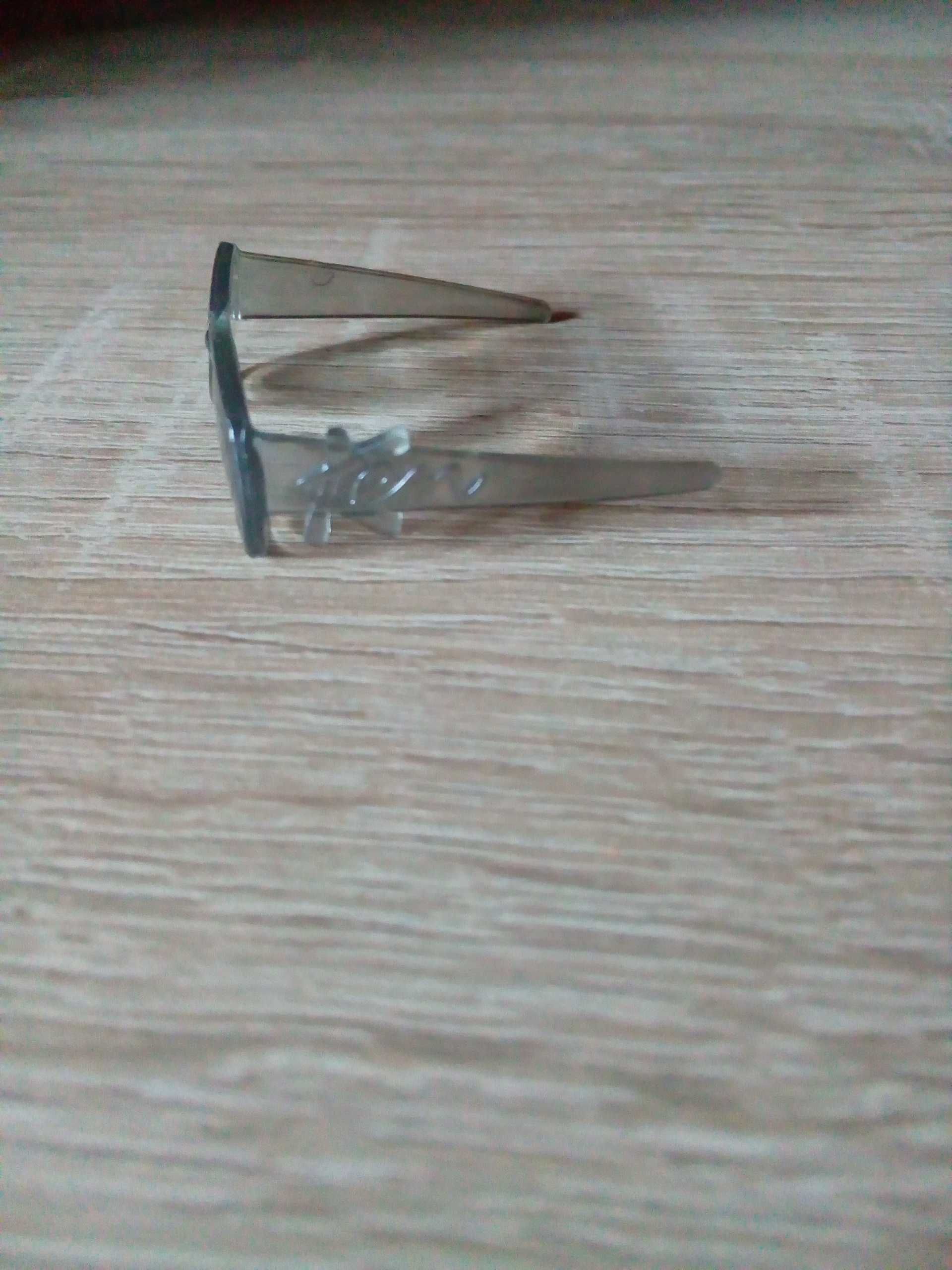 Okulary dla lalki Ken