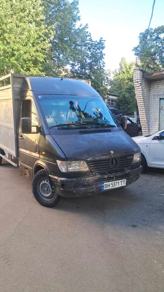 Продам спрінтер скотовоз бортовий ідеальна ідея для бізнесу.  Срочно