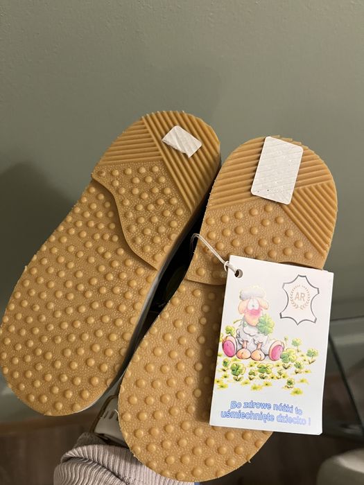 Sprzedam nowe Ortopedyczne buty dla dziecka w rozmiarze 23