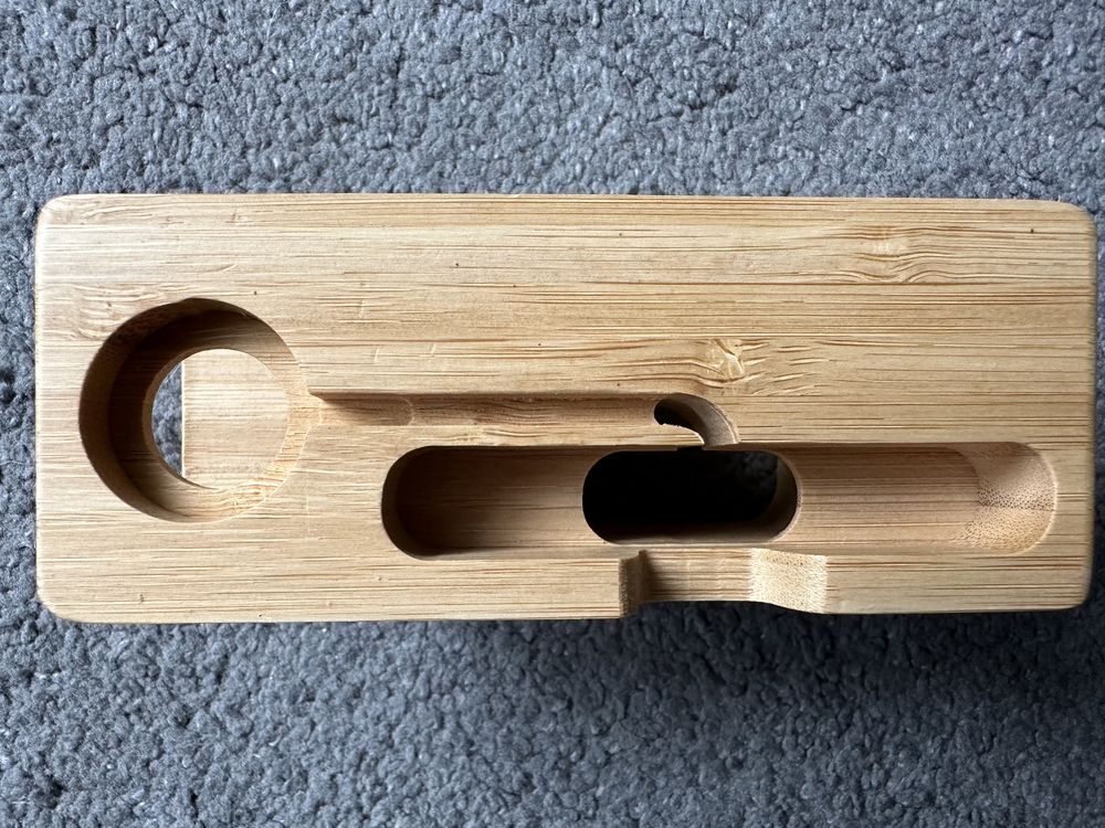 Podstawka dokująca apple watch iphone