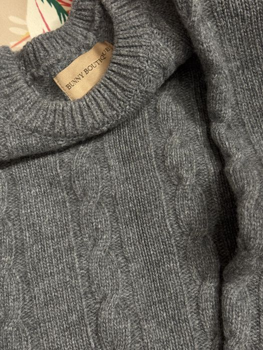 Светр жіночий bunny boutique