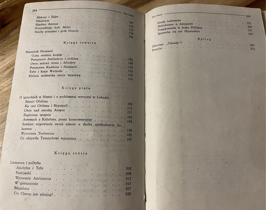 Siedmiu przeciw Tebom Aleksander Krawczuk