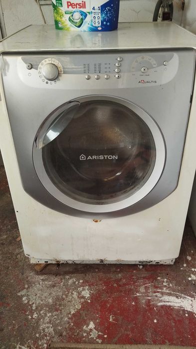 Máquina de lavar usada
