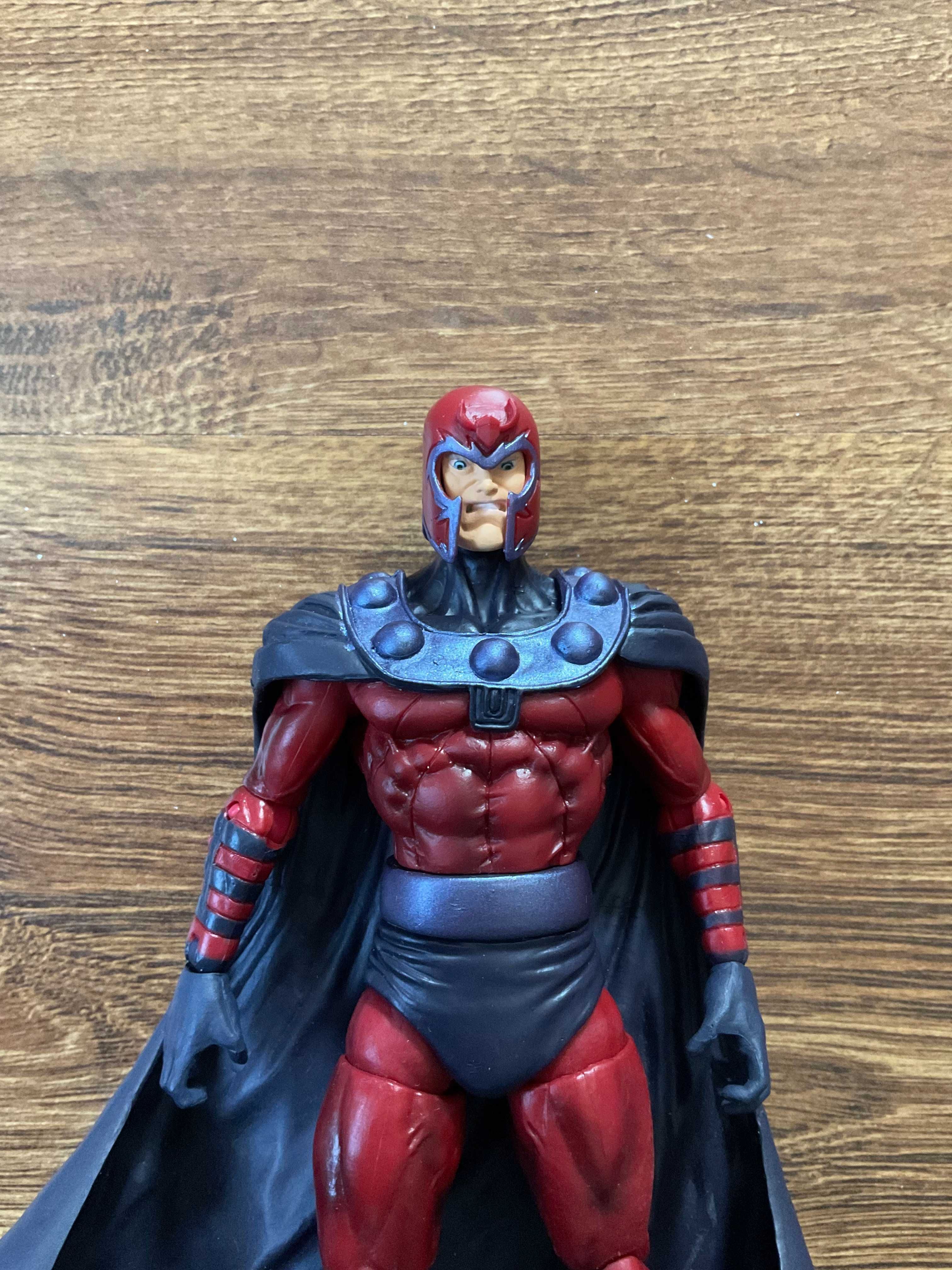 Figurka Magneto Marvel Select