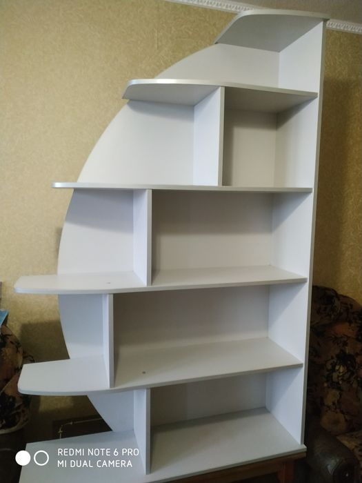Полка велика для книг та іграшок
