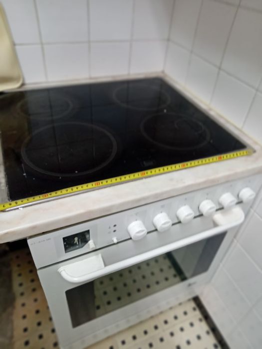 Placa e forno de cozinha