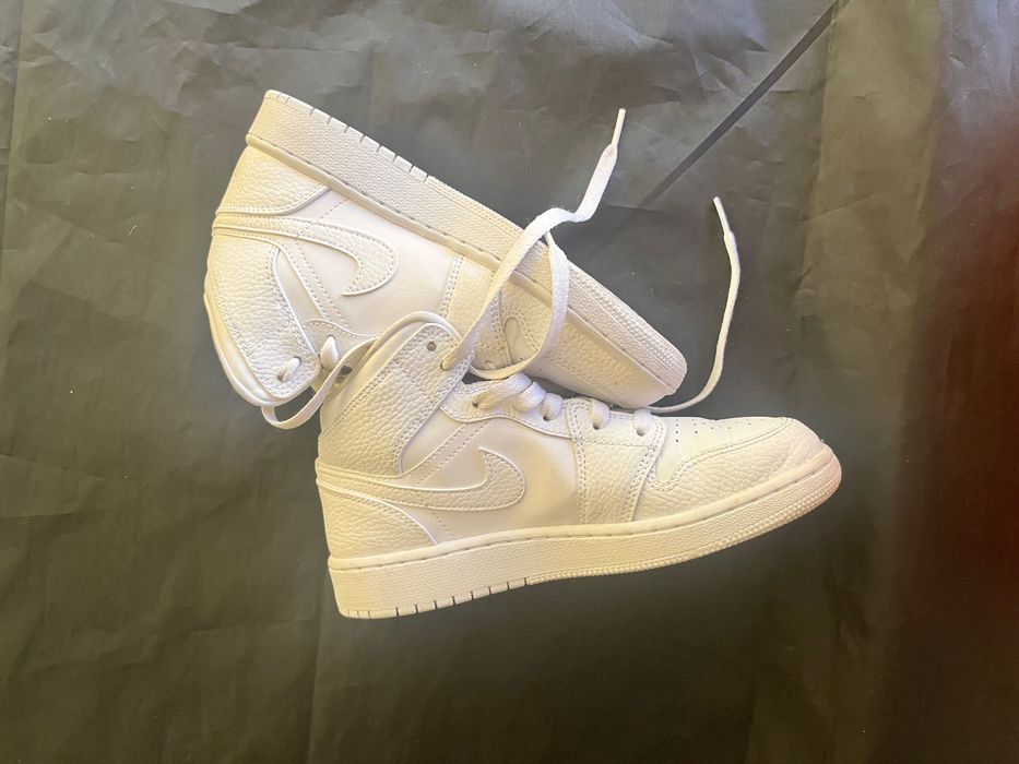 Air Jordan 1 todas brancas