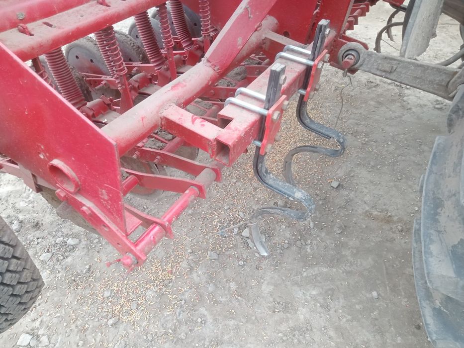 Сівалка дискова навісна