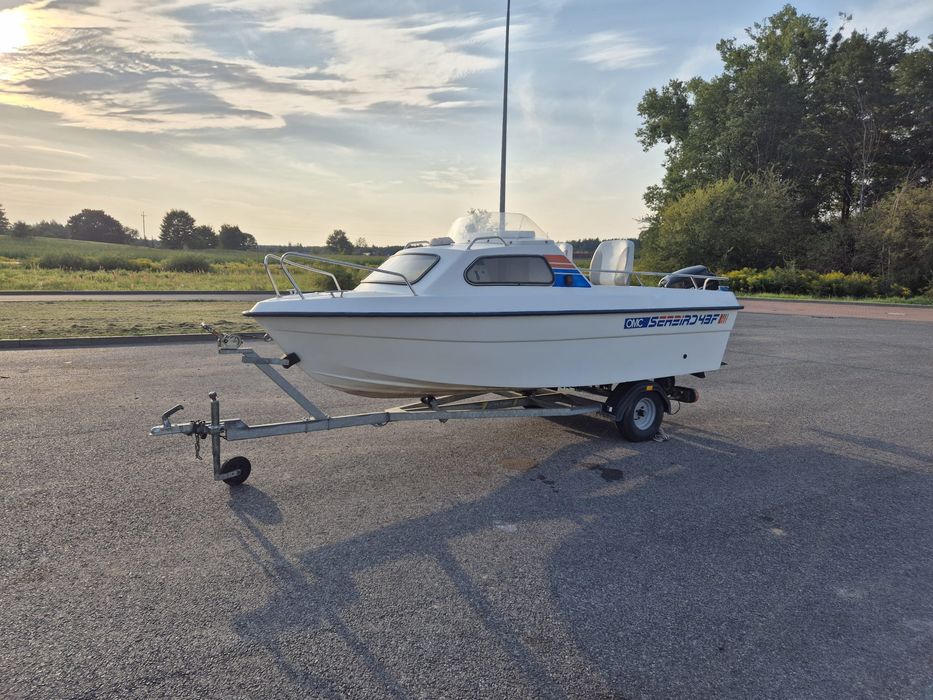 Łódź kabinowa Ryds 43F!!! Fajny stan ŁÓDŹ+SILNIK+PRZYCZEPKA!!!