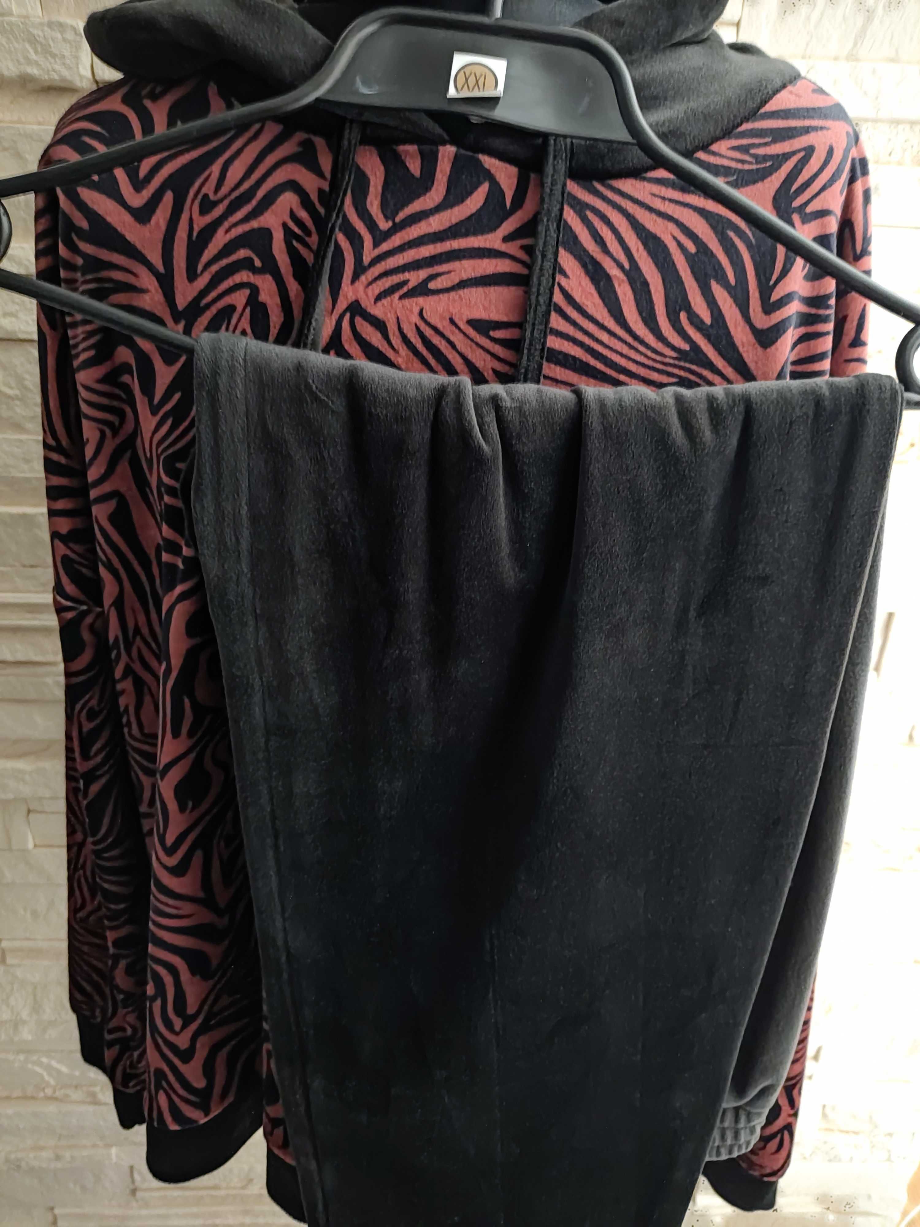 Dres damski polskiego producenta r. XXL