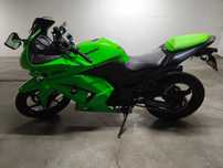 Kawasaki Ninja 250R – 2010, 33KM – Warszawa gotowy do jazdy