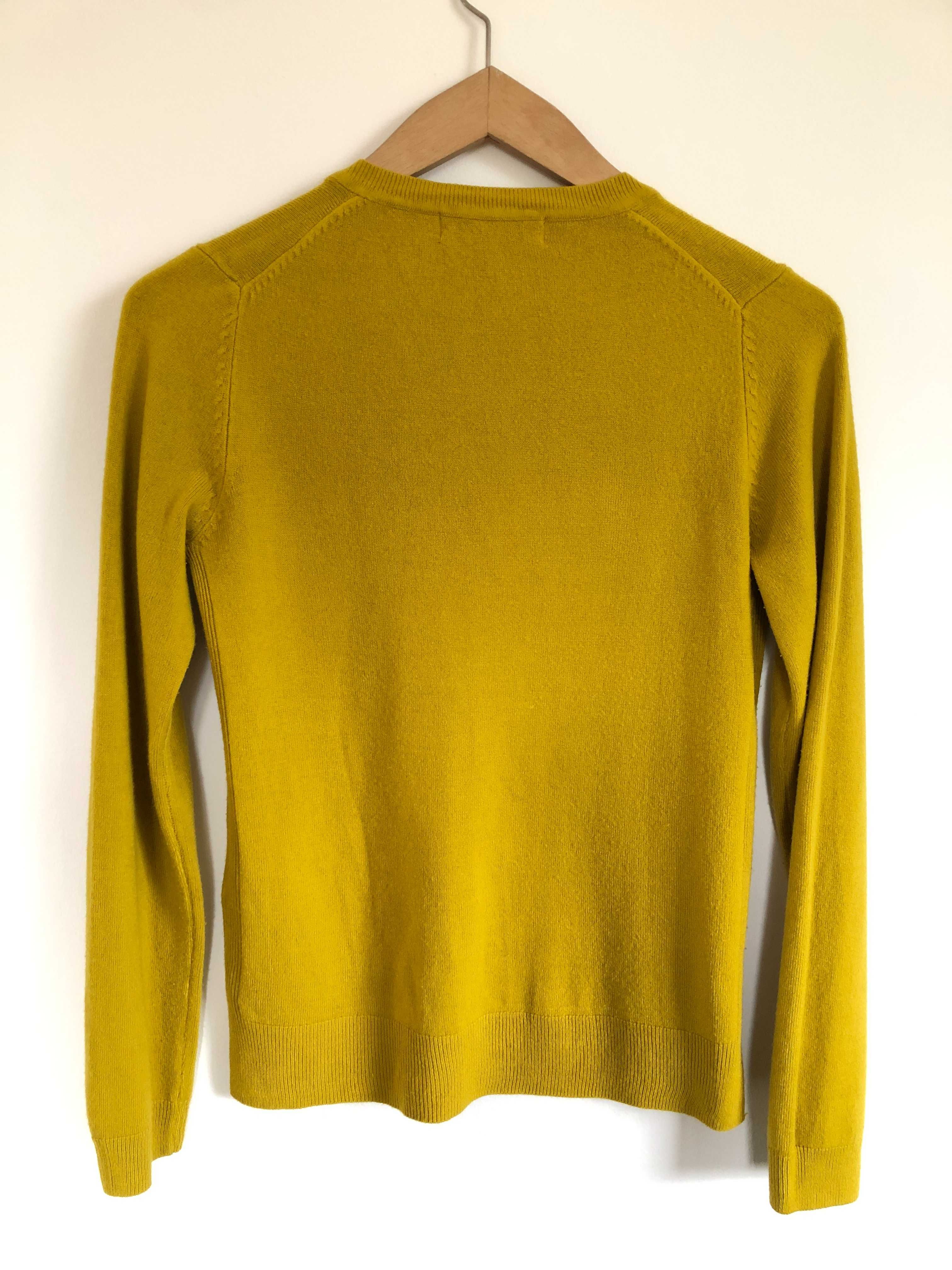 Sweter M&S Collection musztardowy V dekolt wiosenny