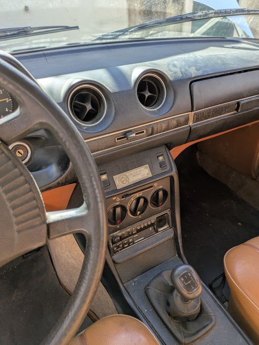 Mercedes w123 220d urgente