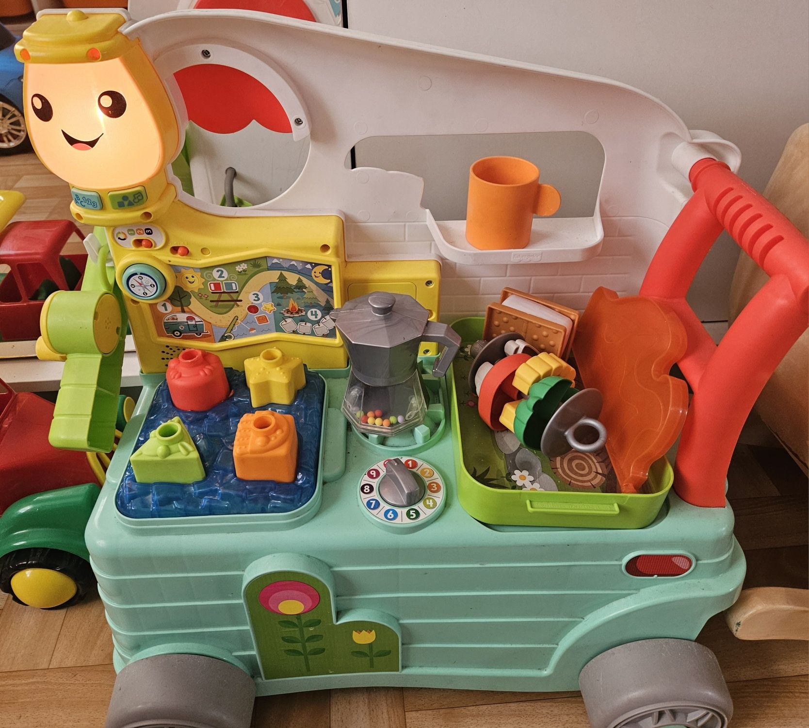 Fisher Price wesoły kamper