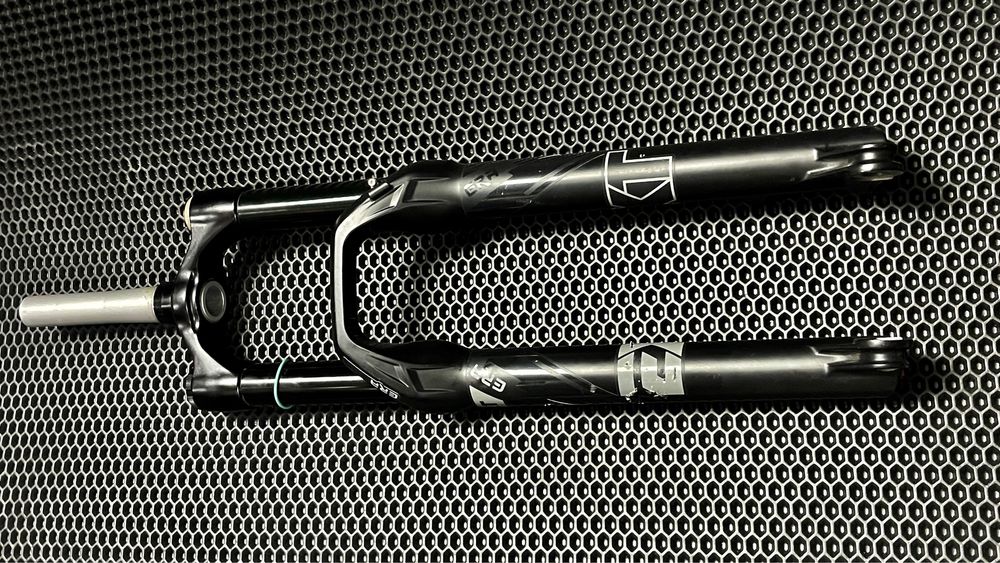 Вилка EXT ERA 1 160мм, 29, 15х110 Boost FOX, Rock Shox