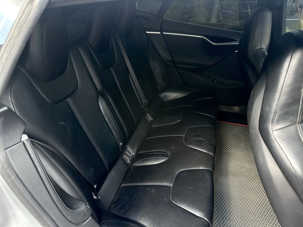 Tesla Model S 2015р Dual Motor 85kw