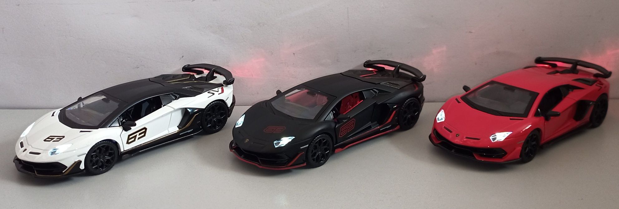 Lamborghini Aventador SVJ модель "Автопром" 1:32. Металл, звук,