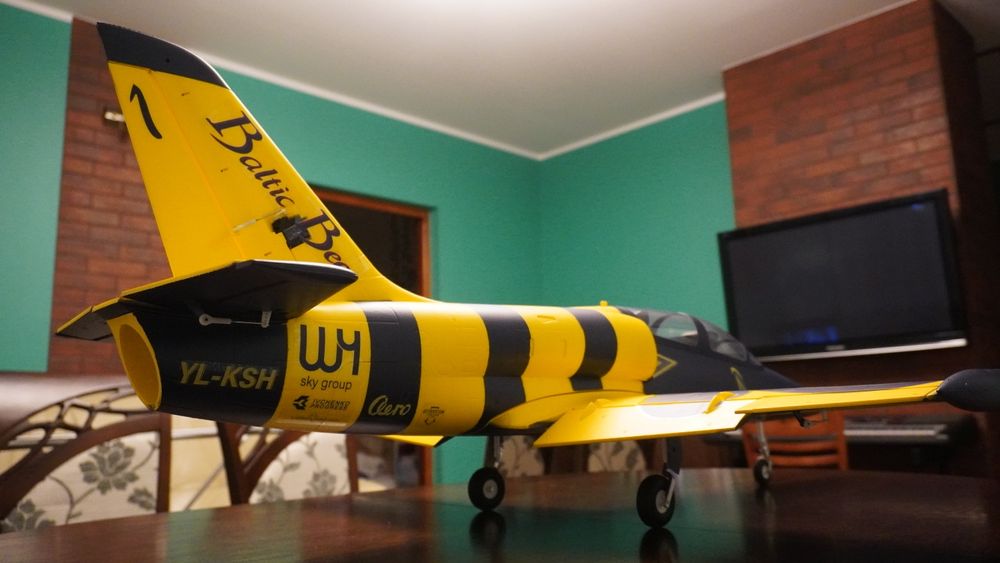 Model samolotu RC Albatros L-39 Baltic Bees 64mm 6s