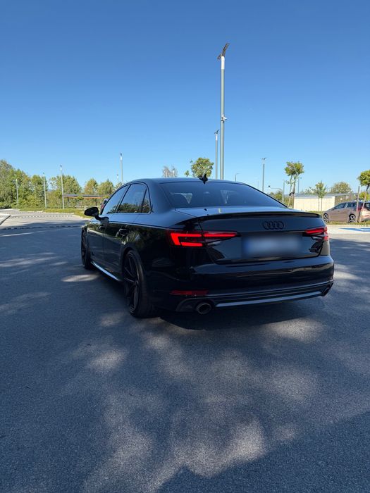 Audi a4 b9 2.0tfsi 252km