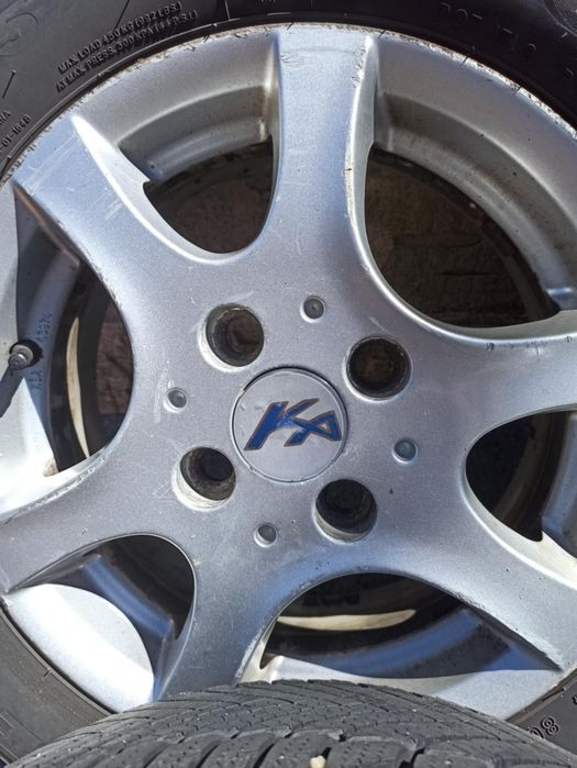 Felgi aluminiowe od Forda 14 cali z oponami