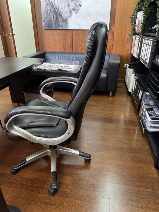 Secretaria + cadeiras