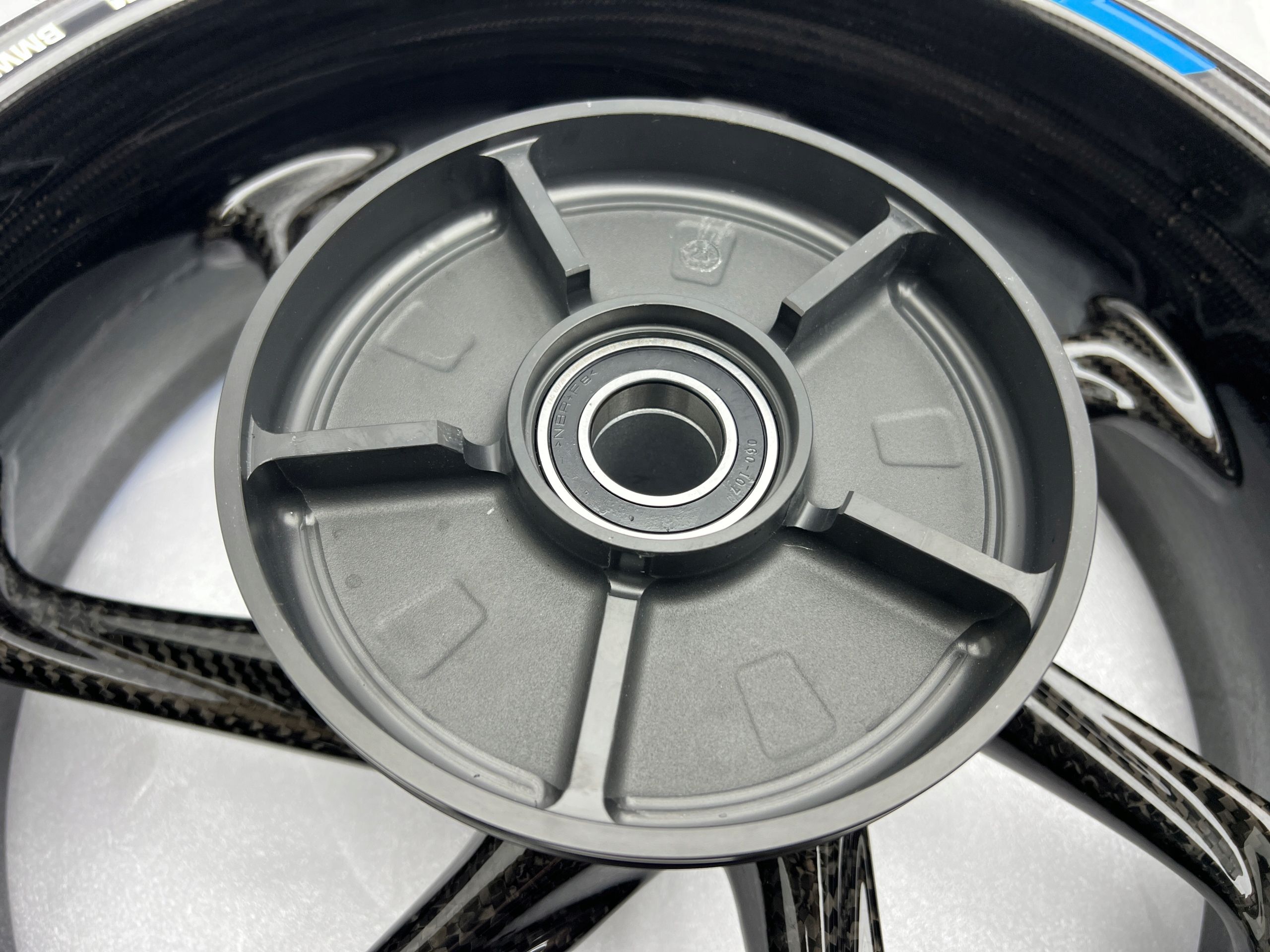 BMW Motorrad K63 S 1000 R K67 S 1000 RR Felga Carbon 6X17 5A94519 Nowa