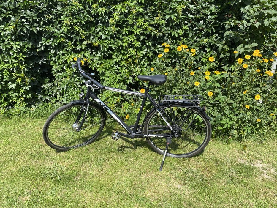 Rower trekkingowy KTM Ultralite 8 koła 28 cali 21 biegów V-brake