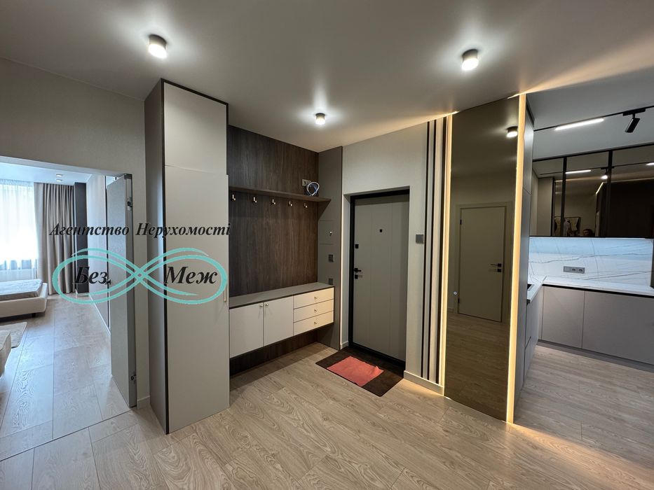 Дизайнерська 2к квартира в ЖК Софія Резиденс