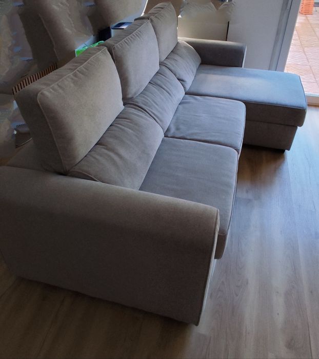 Sofá chaise longe cinza claro - NOVO