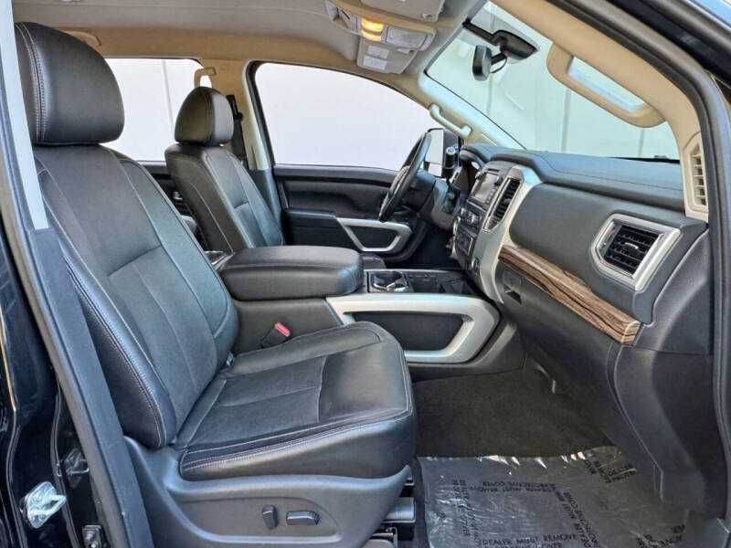 2019 Nissan Titan XD SL