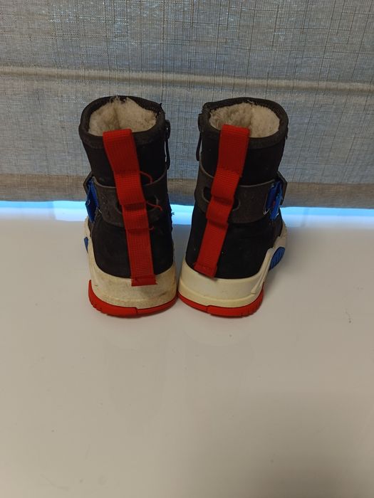 Зимові чобітки для хлопчика