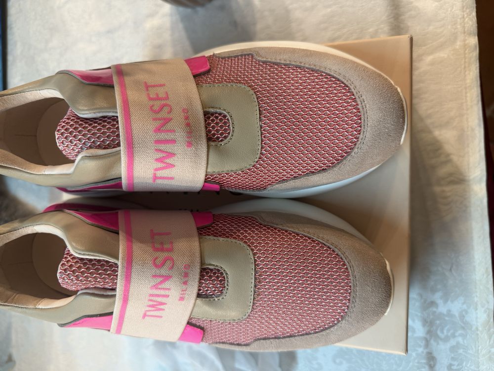 Sapatilha comoletamente nova TWINSET Milano