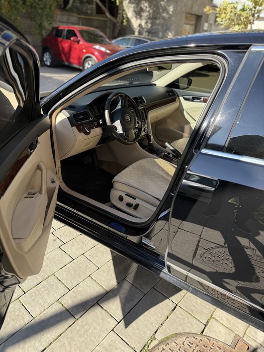 Volkswagen Passat B7 2012