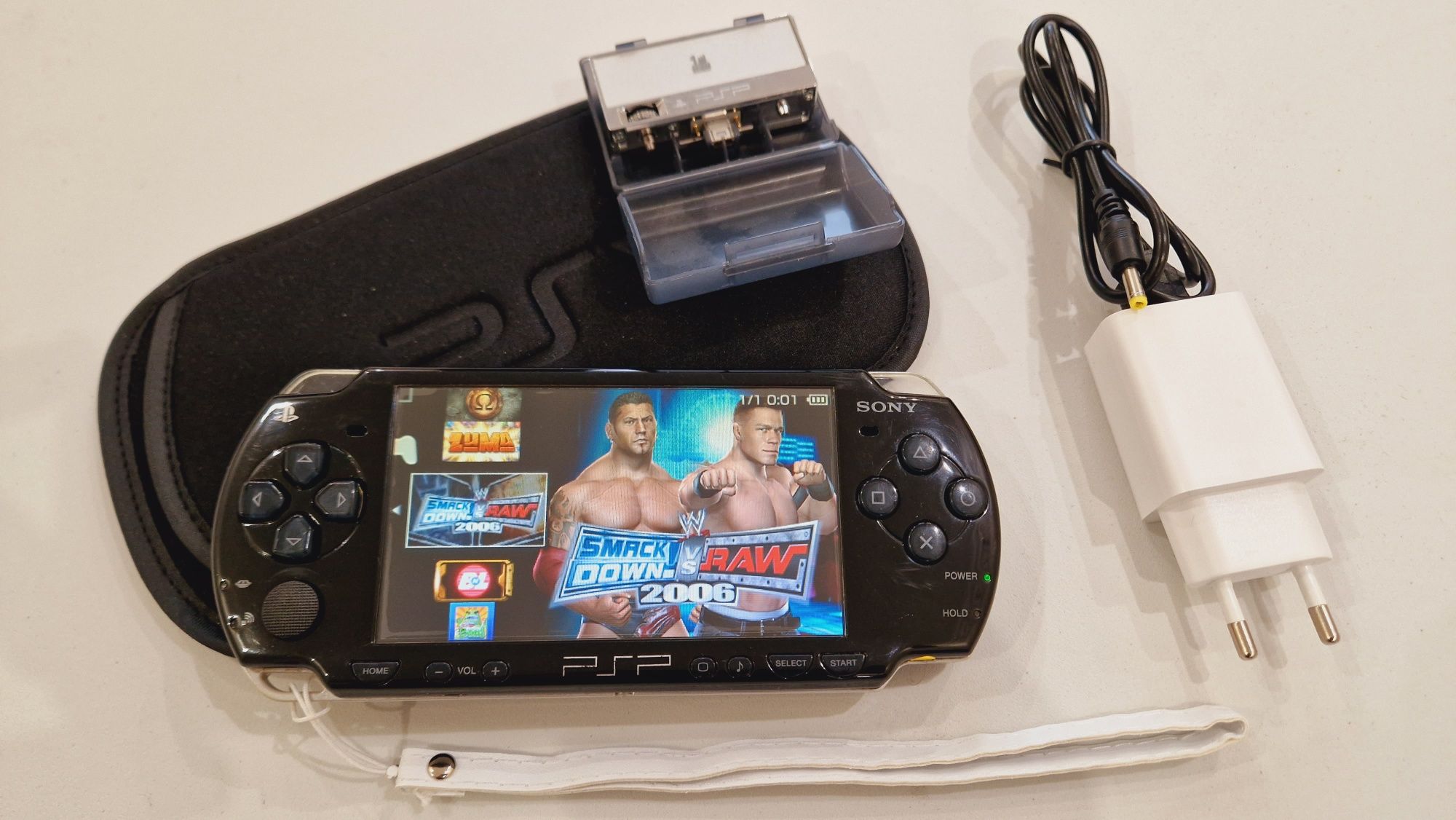 Sony PSP  64гиг 130игр+чехол!