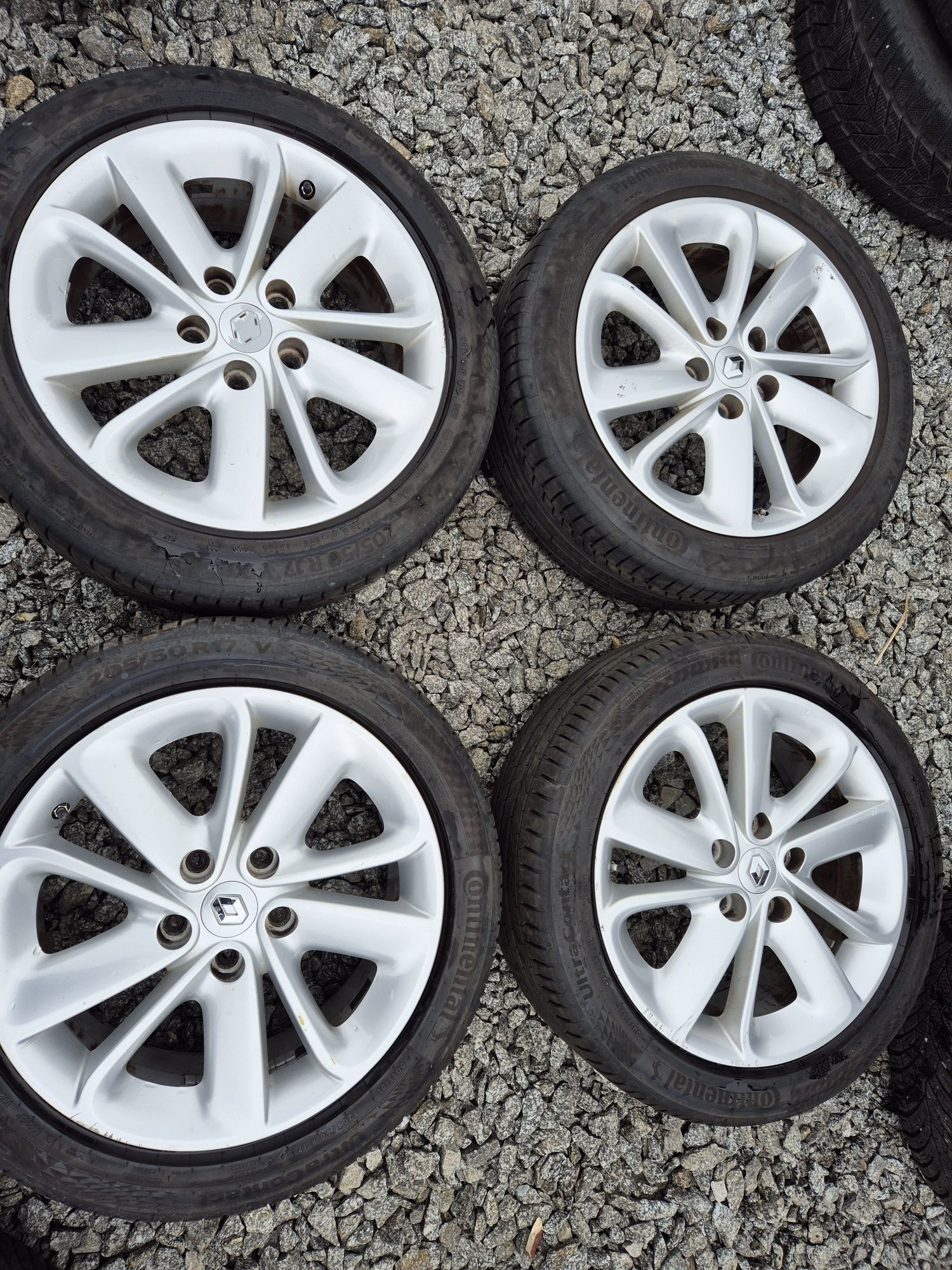 Koła letnie Renault 17 5x114,3