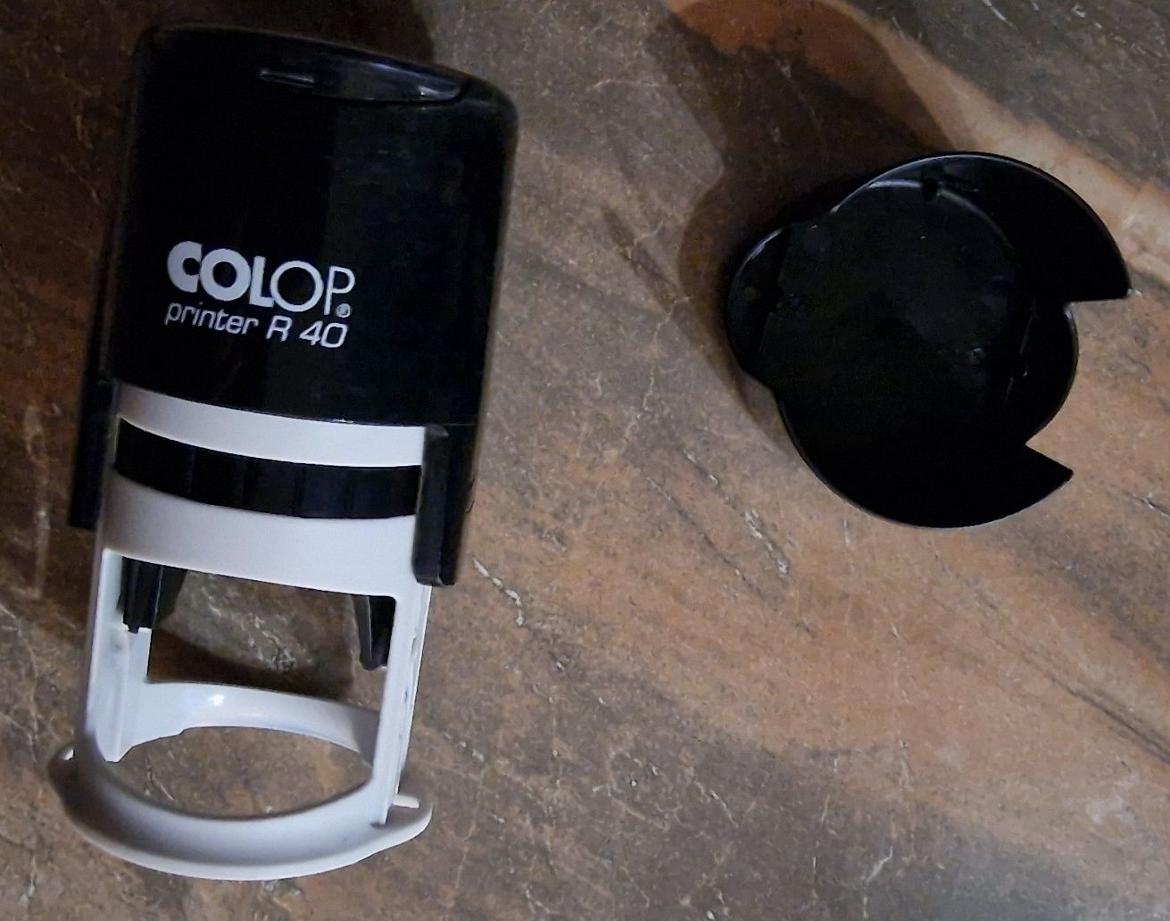 Автоматическая оснастка для печати Colop R40 2шт.
