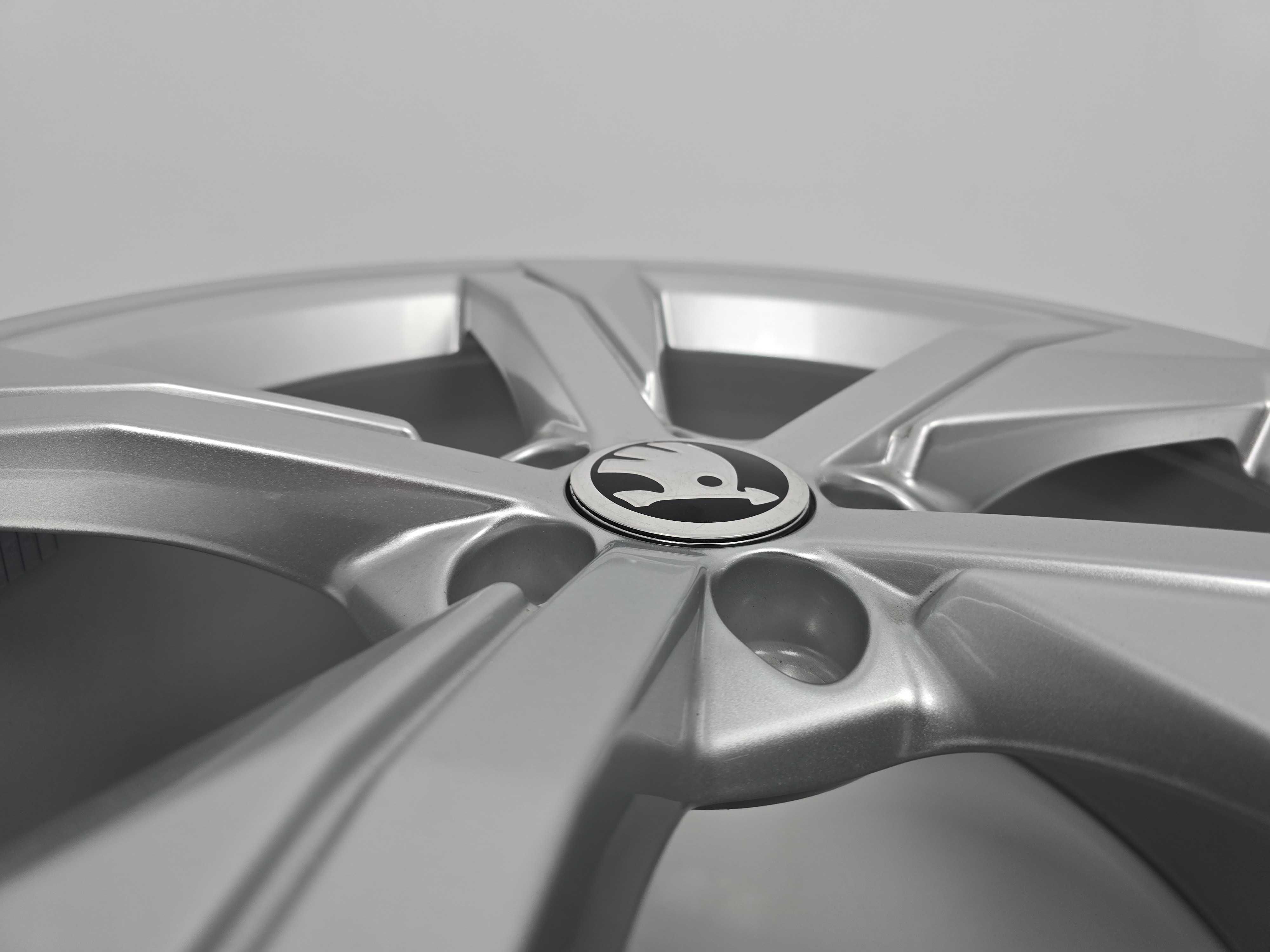 FABRYCZNIE NOWE Felgi 17" Skoda Fabia Kamiq Rapid Scala