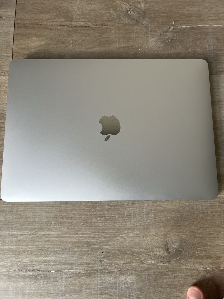 Macbook air M1 SSD 256 13 2020